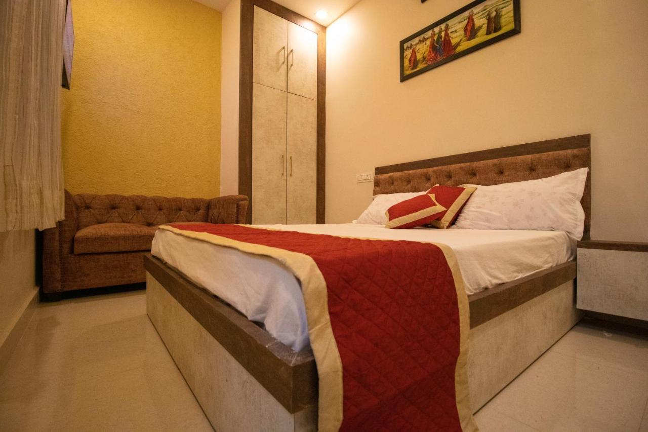 Hotel Aayat Palace Jaipur Extérieur photo